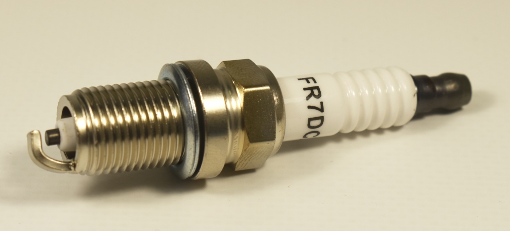 Свеча зажигания Cartronic FR7DCX+, CRTR0115136, комплект 4шт Ref.BKR6ES-11/ 0242235667/ 0242235913