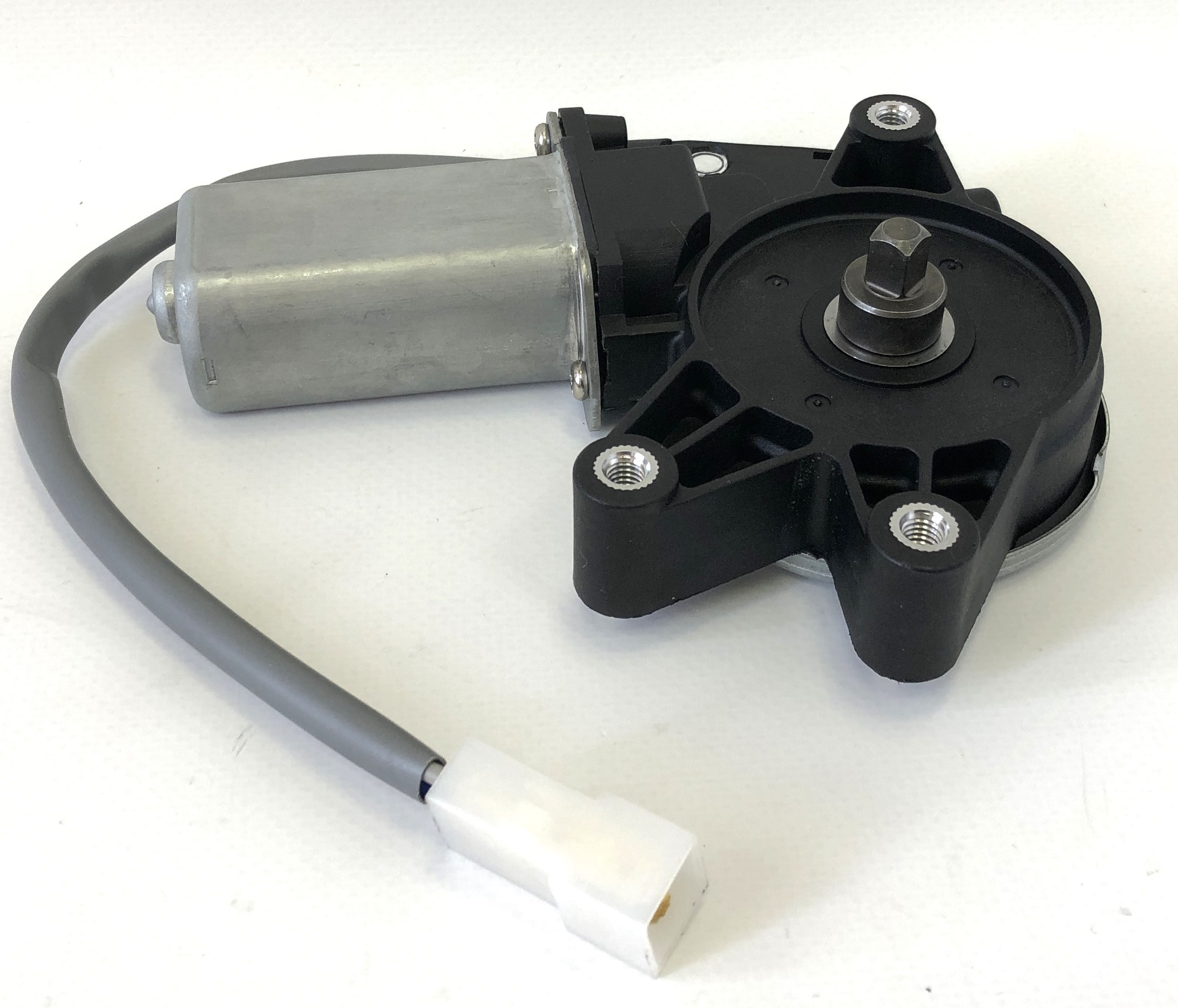 Моторедуктор стеклоподъемника правый Cartronic CRTR0133526 2110-3730610 альтернативное исполнение