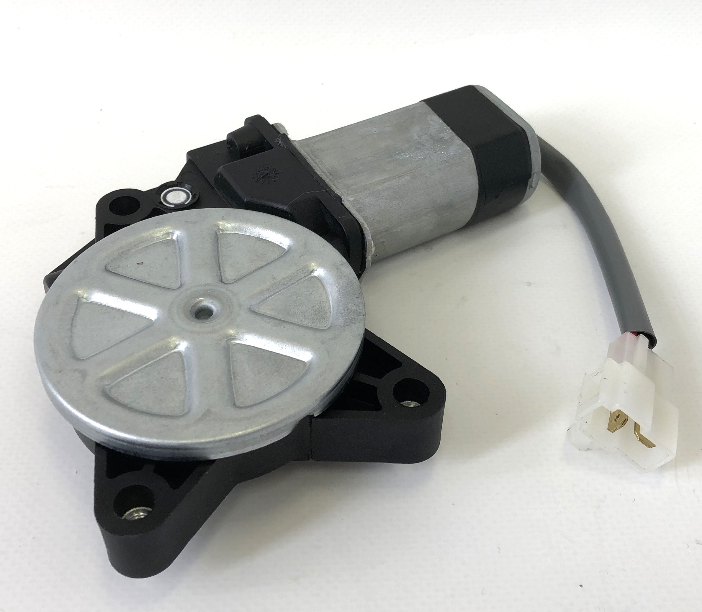 Моторедуктор стеклоподъемника левый Cartronic CRTR0133524 Ref.96190207 альтернативное исполнение