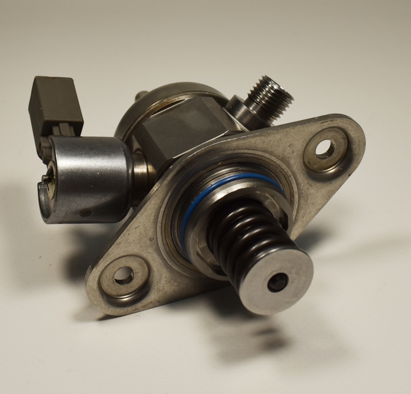 Топливный насос (ТНВД) Cartronic CRTR0132501 13517607159/ 0261520150/ 0261520149