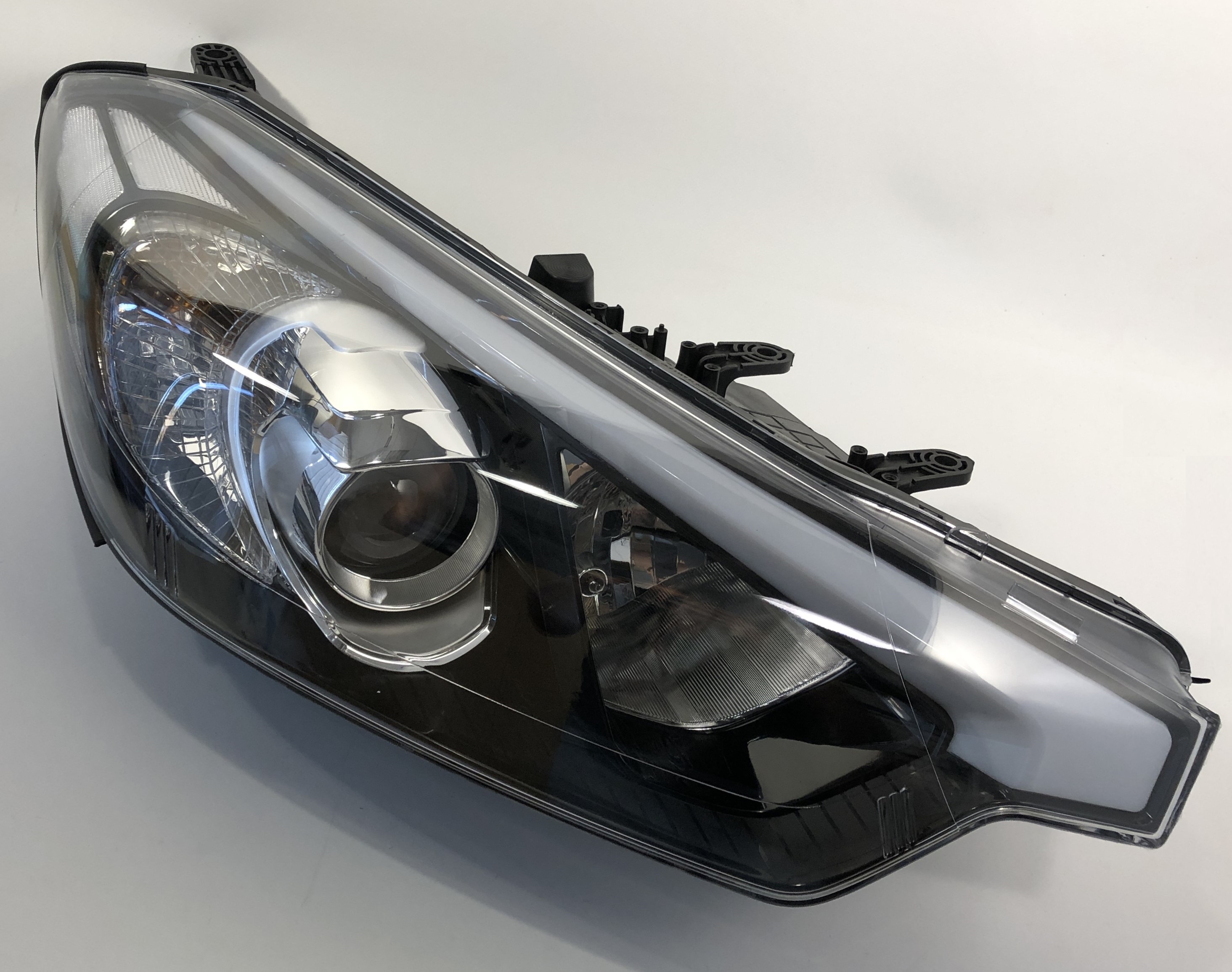 Фара Cartronic CRTR0135896 правая Ref.92102A7030