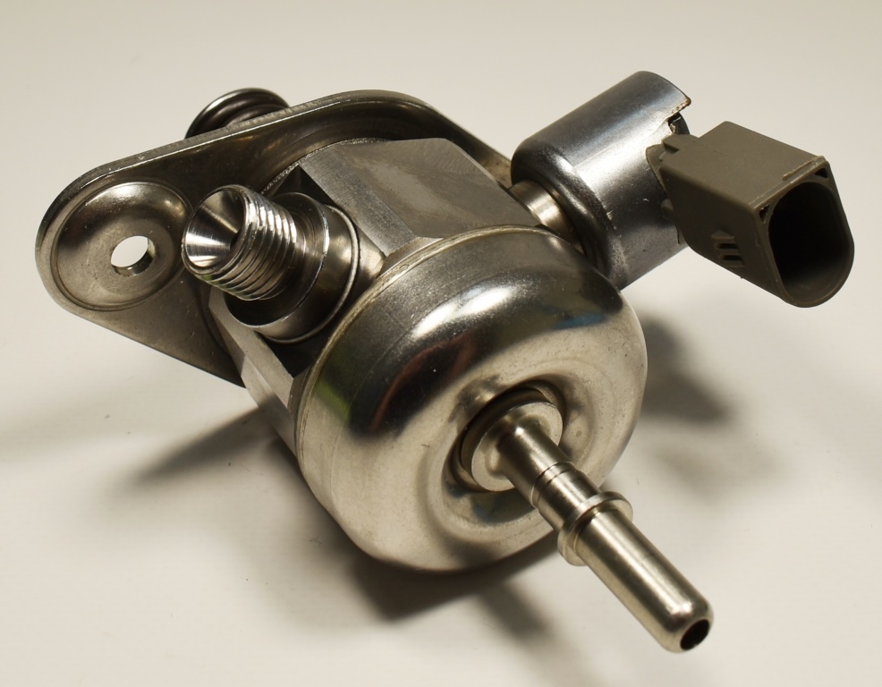 Топливный насос (ТНВД) Cartronic CRTR0132501 13517607159/ 0261520150/ 0261520149