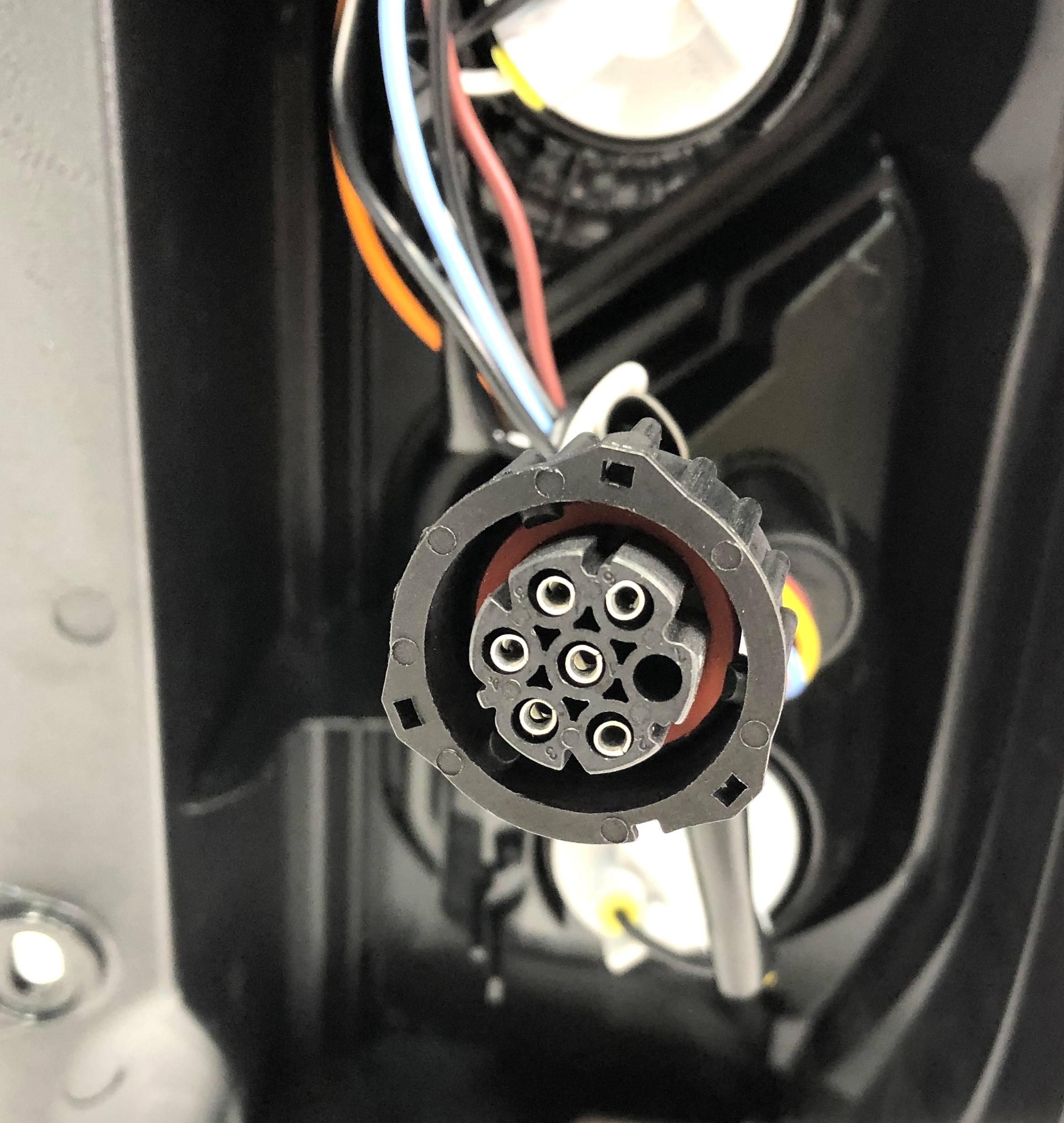 Фонарь задний Cartronic CRTR0135774 левый Ref.A31R23.3716009/ 112.14.31.3716-01/ 1121431371601