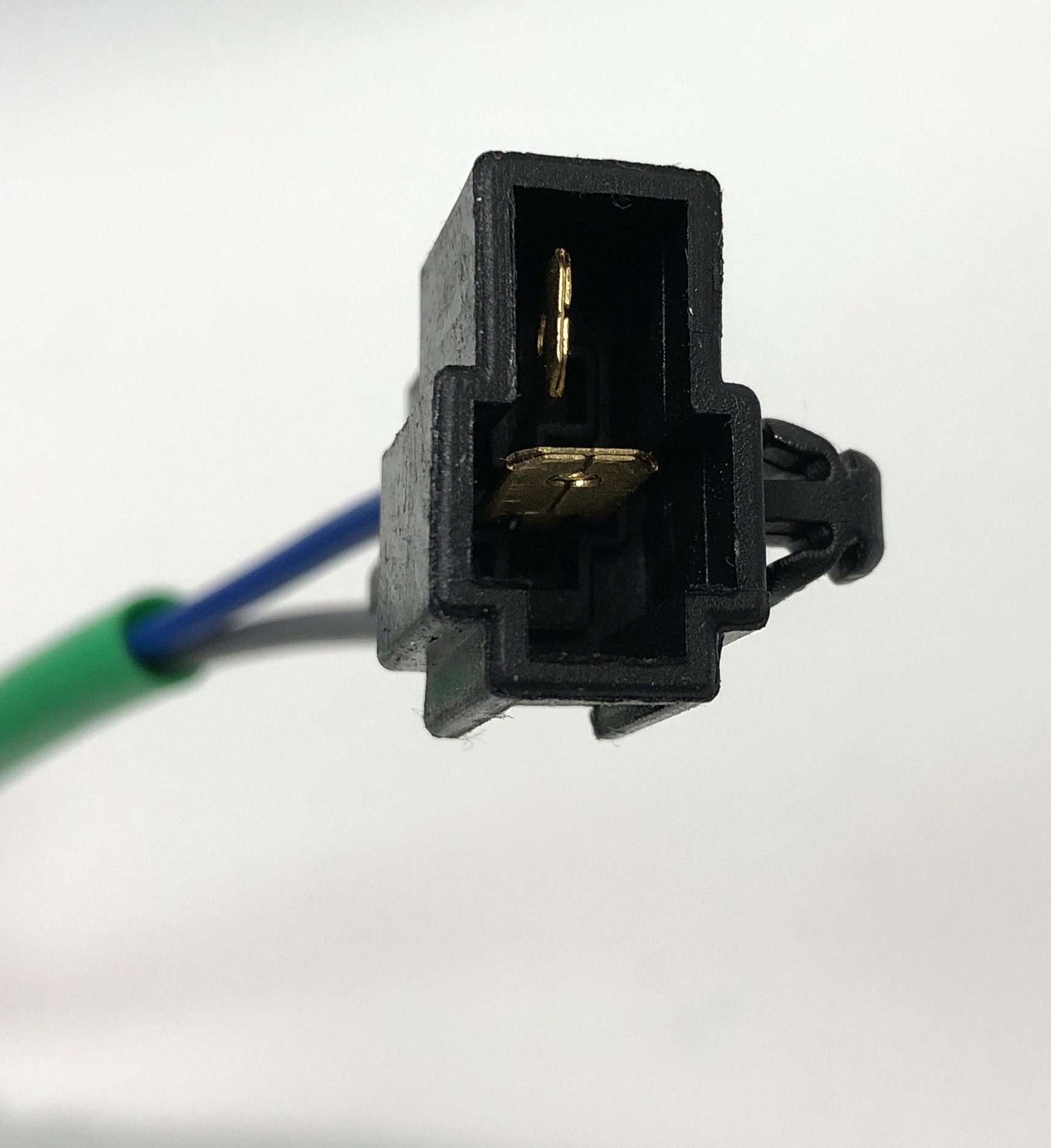 Моторедуктор стеклоподъемника Cartronic CRTR0101577 Ref.96190208 правый, металл